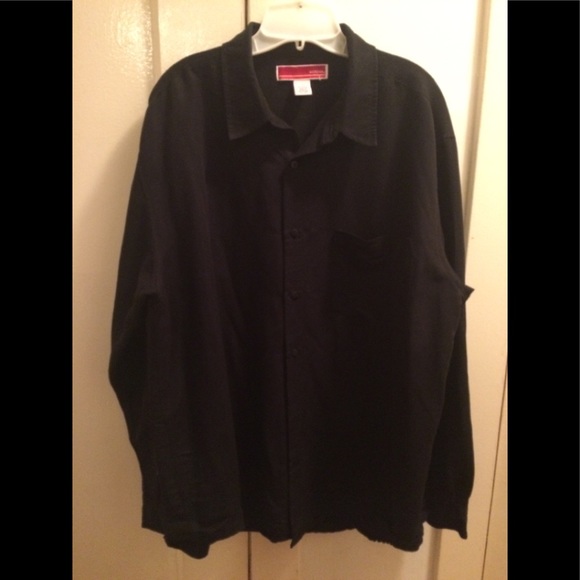 Merona Other - Men’s button front collared sweaded shirt